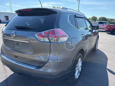 Used 2015 Nissan Rogue SV w/ SV Premium Package image 9