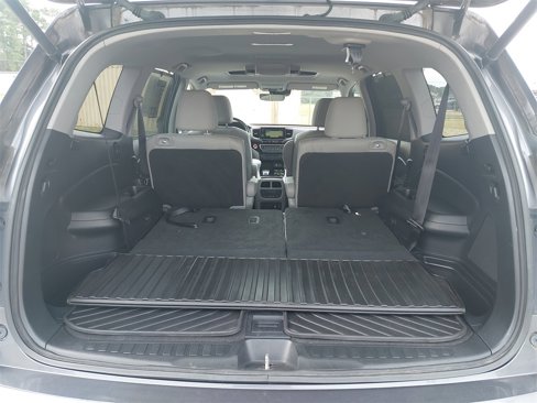 Used 2019 Honda Pilot Touring image 19