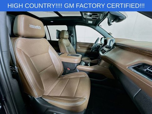 Used 2023 Chevrolet Suburban High Country image 32
