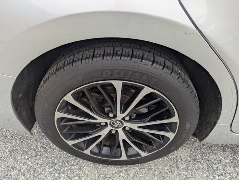 Used 2020 Toyota Camry SE image 6