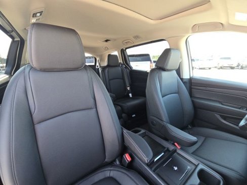 Used 2025 Honda Odyssey EX-L image 17