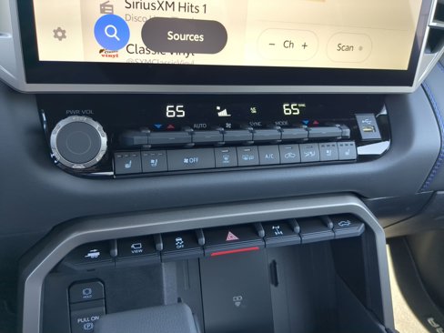 New 2026 Toyota Tundra Platinum image 17