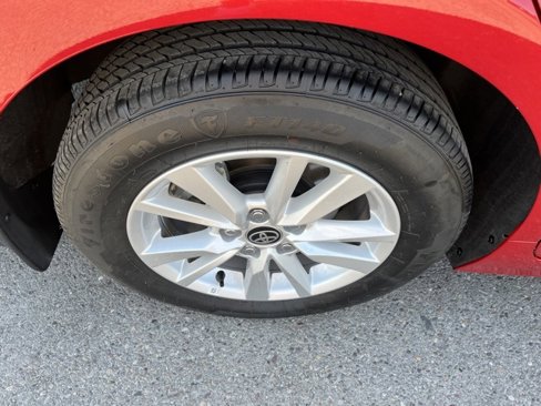 Used 2025 Toyota Camry LE image 18