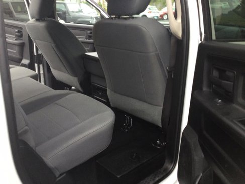 Used 2017 RAM 1500 Express image 15