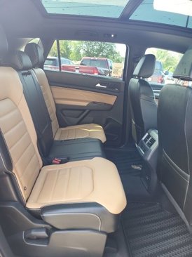 Used 2023 Volkswagen Atlas Cross Sport SEL Premium R-Line image 16