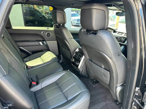 Used 2022 Land Rover Range Rover Sport HSE Silver Edition image 29
