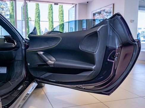 Used 2023 Ferrari SF90 Stradale image 21