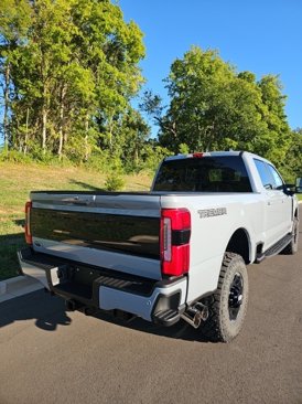 New 2026 Ford F250 Platinum w/ Tremor Off-Road Package image 2