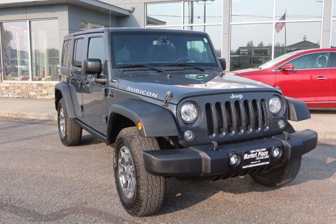 Used 2018 Jeep Wrangler Unlimited Rubicon w/ Connectivity Group image 3
