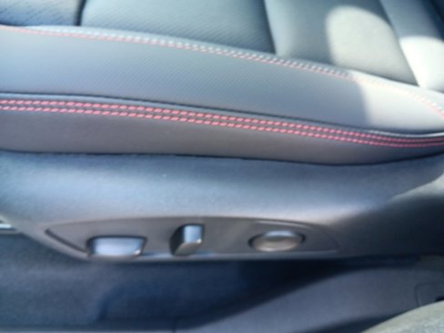 New 2026 Chevrolet Traverse RS w/ LPO, Floor Liner Package image 33