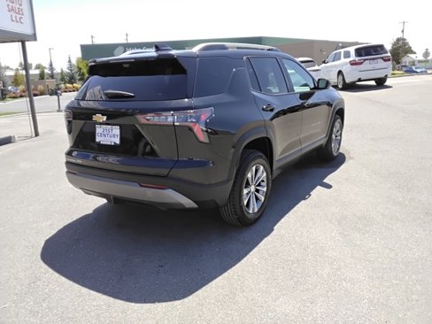 Used 2025 Chevrolet Equinox LT w/ Convenience Package II image 18