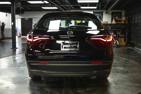 Used 2025 Honda HR-V LX image 6