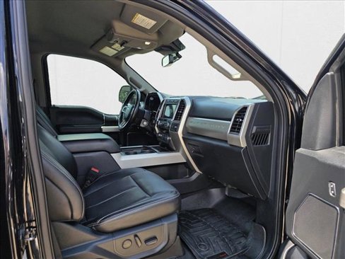 Used 2021 Ford F250 Lariat image 13