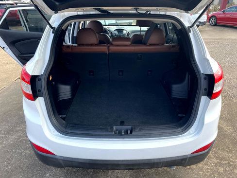 Used 2015 Hyundai Tucson Limited image 10