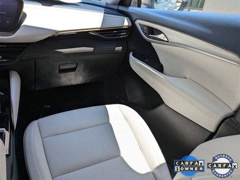Used 2024 Buick Envision Avenir image 16