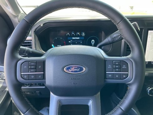 New 2025 Ford F350 Lariat image 28