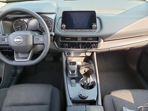 New 2026 Nissan Rogue SV image 5