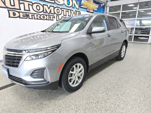 Certified 2024 Chevrolet Equinox LT image 1