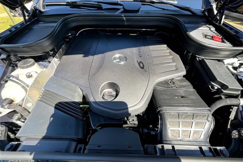 New 2026 Mercedes-Benz GLS 450 4MATIC image 11