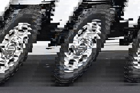 New 2025 Ford F250 XLT w/ 360-Degree Camera Package image 28