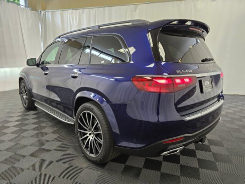 New 2025 Mercedes-Benz GLS 450 4MATIC image 4