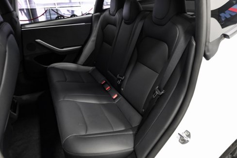 Used 2025 Tesla Model 3 Long Range image 39