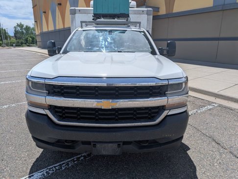 Used 2018 Chevrolet Silverado 1500 W/T w/ Trailering Package image 2