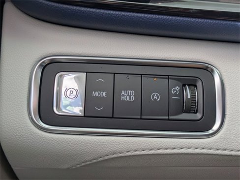 Used 2026 Buick Enclave Avenir image 28