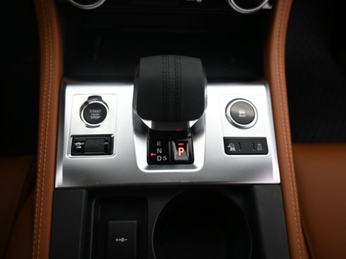 New 2025 Jaguar F-PACE R-Dynamic S image 23