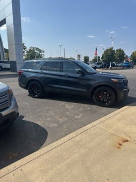 Certified 2024 Ford Explorer ST w/ Equipment Group 401A image 5