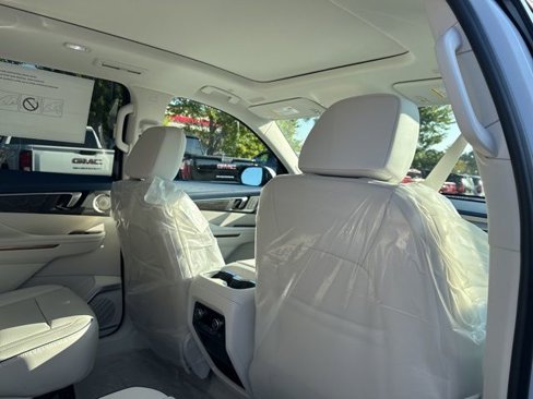 New 2026 Buick Enclave Avenir w/ Super Cruise Package image 19
