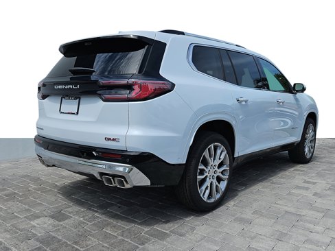 New 2026 GMC Acadia Denali w/ Super Cruise Package image 6