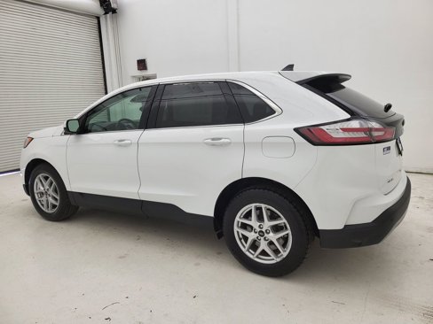 Used 2024 Ford Edge SEL image 17