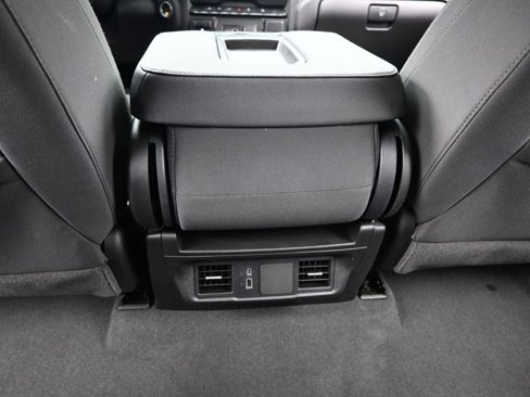 Used 2025 Chevrolet Silverado 1500 Custom Trail Boss w/ LPO, Dark Essentials Package image 36