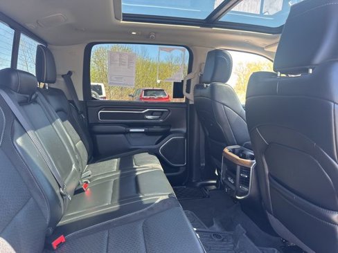 Used 2022 RAM 1500 Laramie image 14