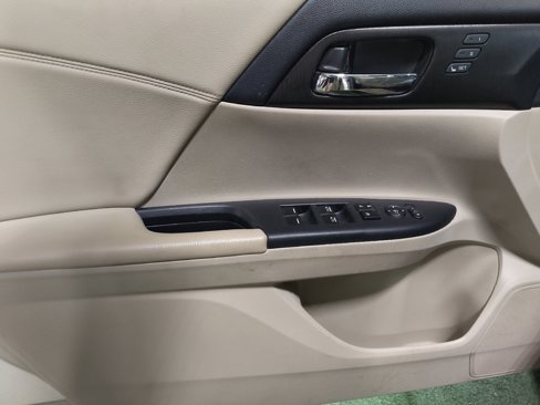 Used 2014 Honda Accord EX-L image 27