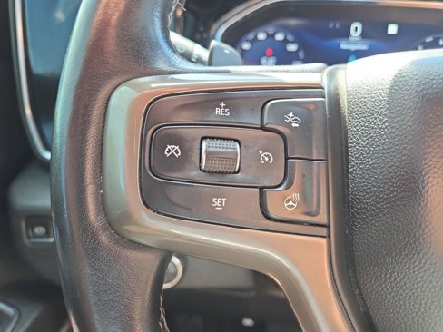 Used 2022 Chevrolet Silverado 1500 High Country w/ Technology Package image 25