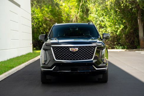 Used 2025 Cadillac Escalade Luxury w/ LPO, Floor Liner Package image 3