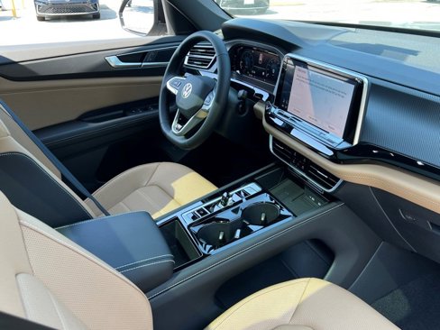 New 2025 Volkswagen Atlas Cross Sport SEL R-Line image 8