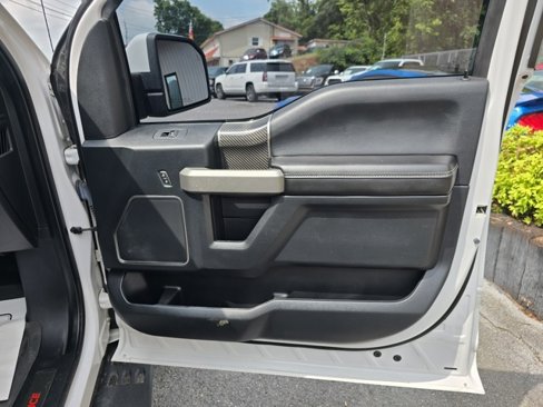 Used 2019 Ford F150 Raptor w/ Equipment Group 802A Luxury image 19