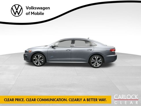 Used 2021 Volkswagen Passat 2.0T SE image 9