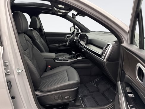 Used 2025 Kia Sorento SX Prestige image 19