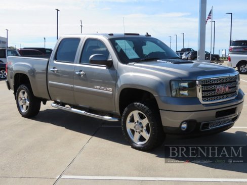 Used 2012 GMC Sierra 2500 Denali w/ Suspension Package, Off-Road image 8