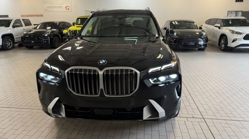 Used 2025 BMW X7 xDrive40i image 14