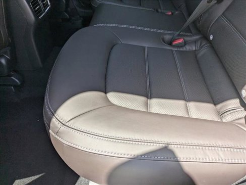 New 2025 MAZDA CX-5 Signature image 19