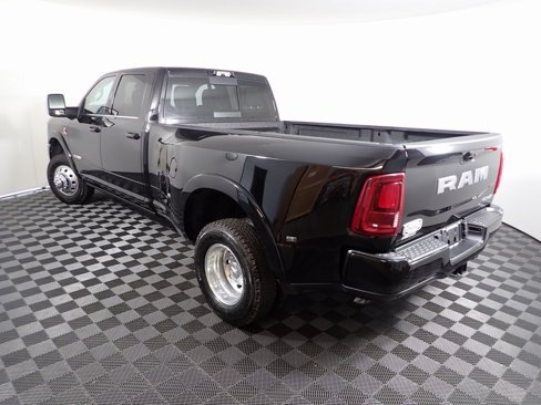 New 2026 RAM 3500 Limited image 18