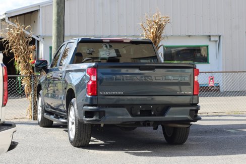 Used 2020 Chevrolet Silverado 1500 Custom w/ Custom Value Package image 6