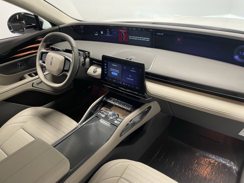 New 2025 Lincoln Nautilus Reserve image 31