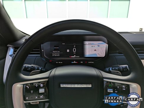 Certified 2025 Land Rover Range Rover SE image 24