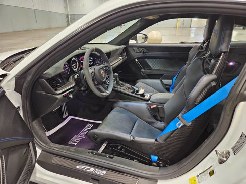 Used 2025 Porsche 911 GT3 RS image 24